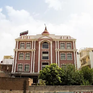 Oyo 8947 Vedanta Gurgaon